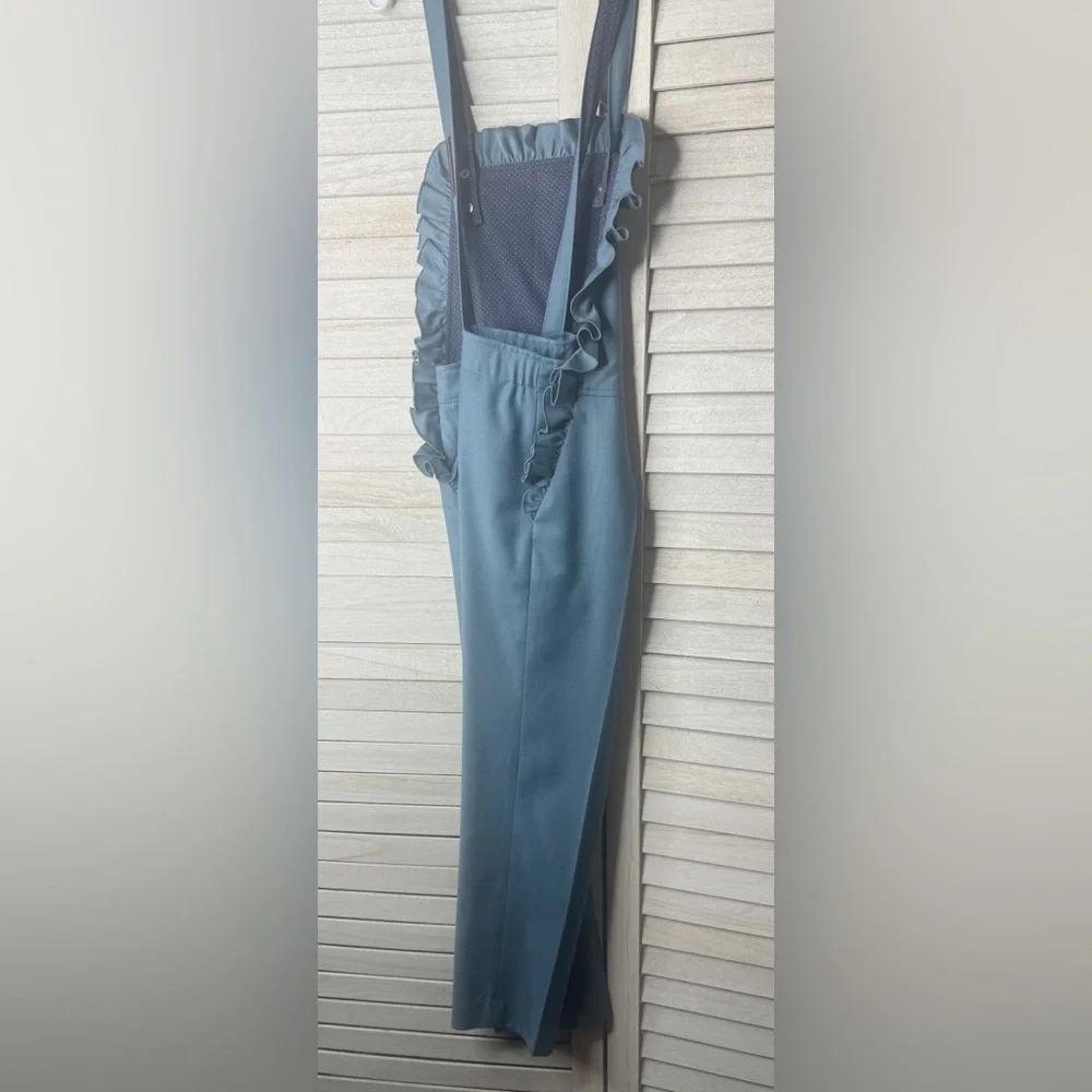 Gucci lightweight Denim Pant Overalls. Excellent Condition. Kids Size 8. HTF.